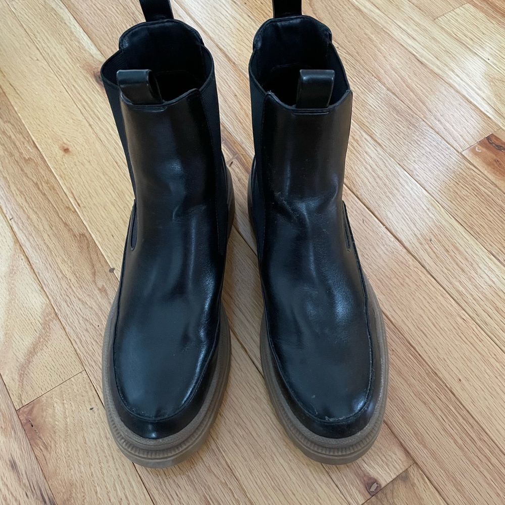 Chelsea Boot - image 4